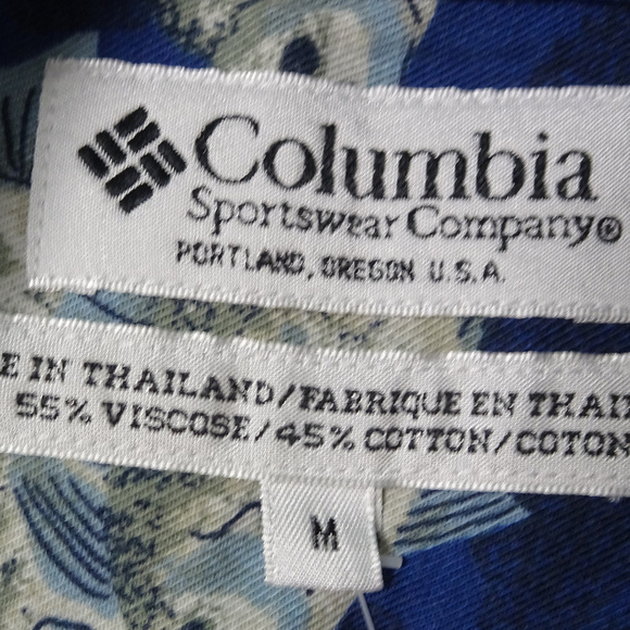 NWT Columbia Button-Up Blue Fish Shirt Medium - Picture 7 of 8